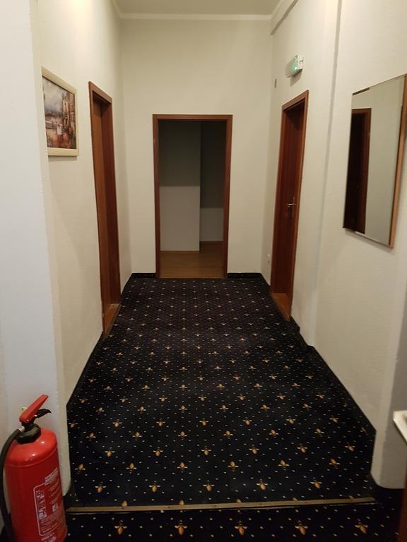 Pension Im Bett Нюрнберг Экстерьер фото